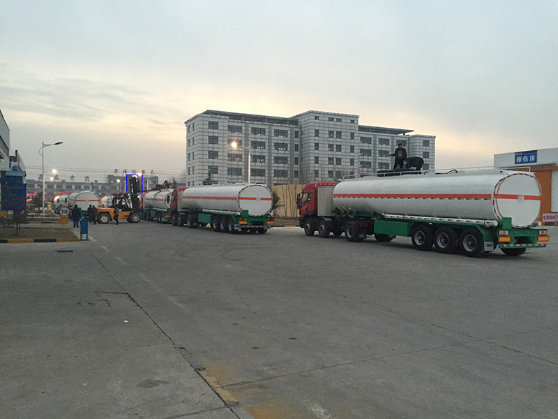 Remolque cisterna de agua Water Tanker Trailer