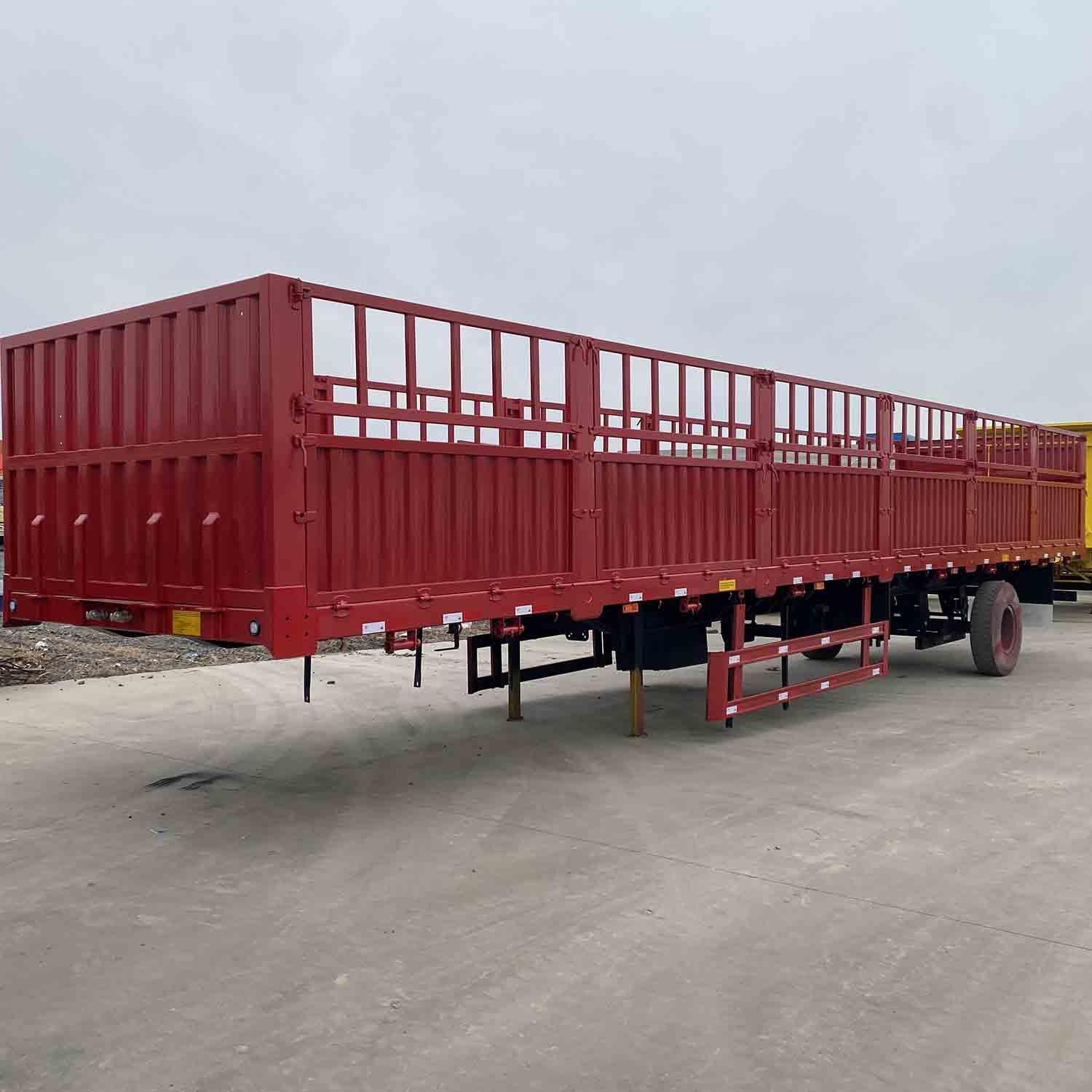The height requirement of the fence semi trailer The height requirement of the fence semi trailer