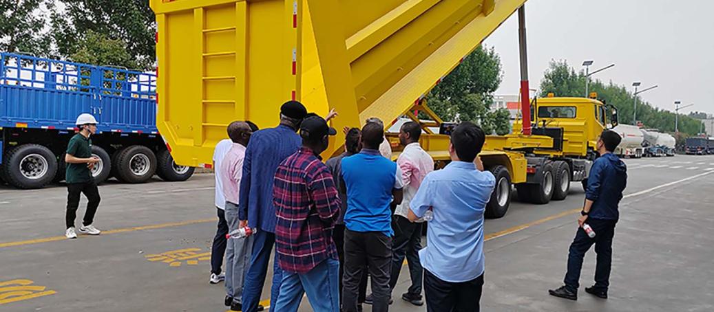 Nigerian Customers Came To Visit The Factory