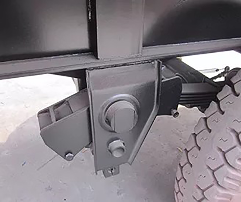 Reboques para tanques de líquidos Liquid Tank Trailers
