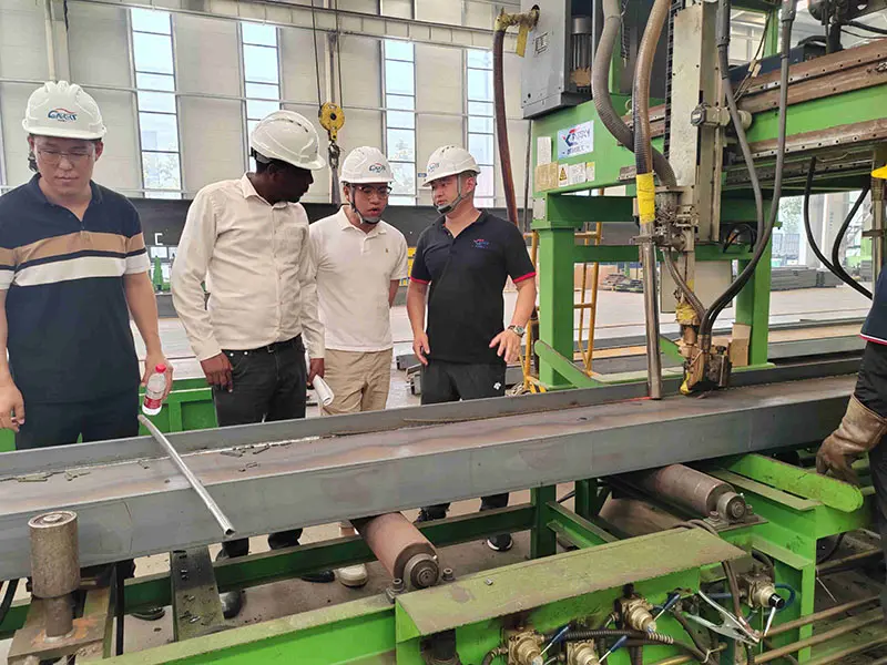 Cliente etíope visitou nossa fábrica Ethiopian Customer Visited Our Factory