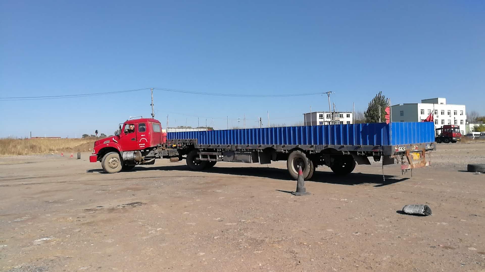 Methods and Techniques for Reversing Semi Trailers   Methods and Techniques for Reversing Semi Trailers