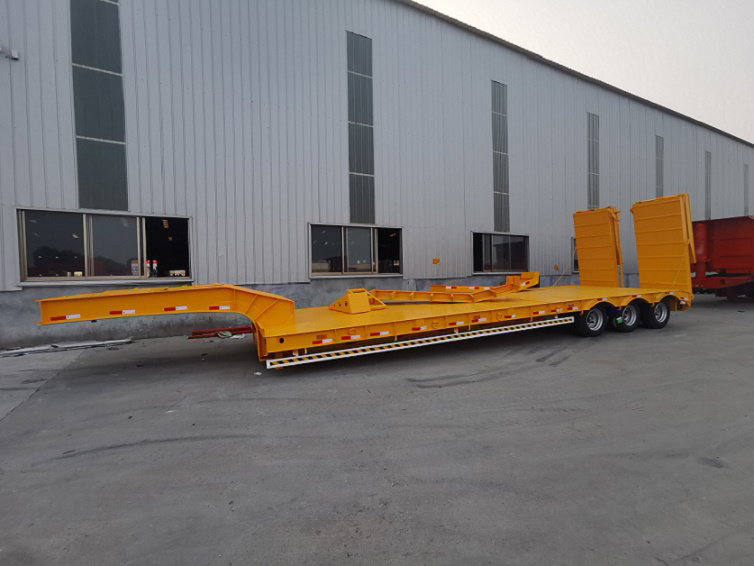 remorque surbaissée double essieux  double axle lowbed trailer