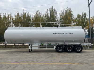 Tri-axle Water Tanker Semi Trailer