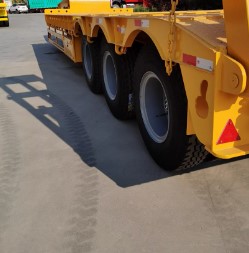 Lowboy Semi Trailer Lowboy Semi Trailer