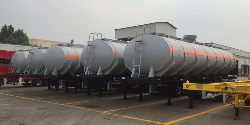 Semi-remorque de réservoir de carburant à 2 essieux 2 Axle Fuel Tank Semi Trailer