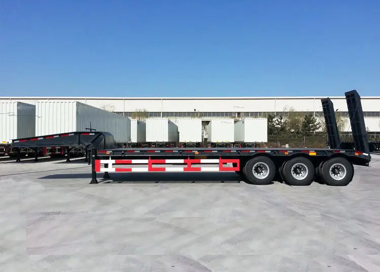 Caminhão Reboque Rebaixado Lowbed Truck Trailer