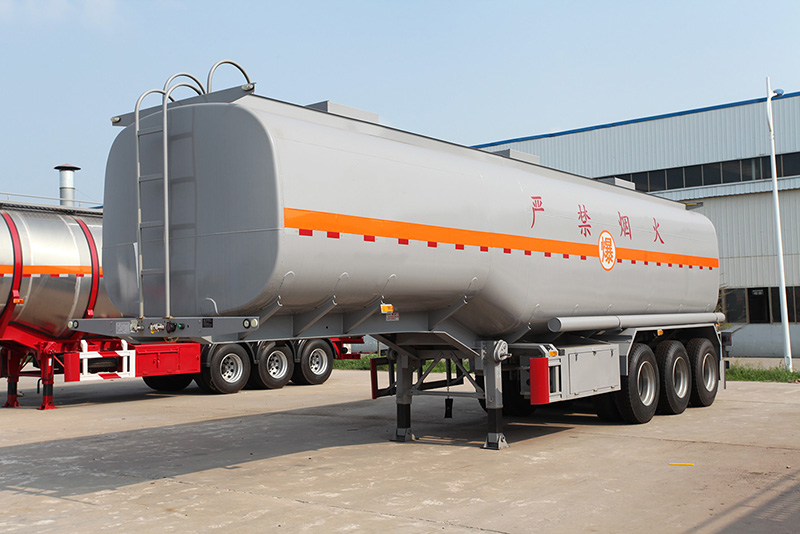 Fuel Tank Semi Trailer Fuel Tank Semi Trailer